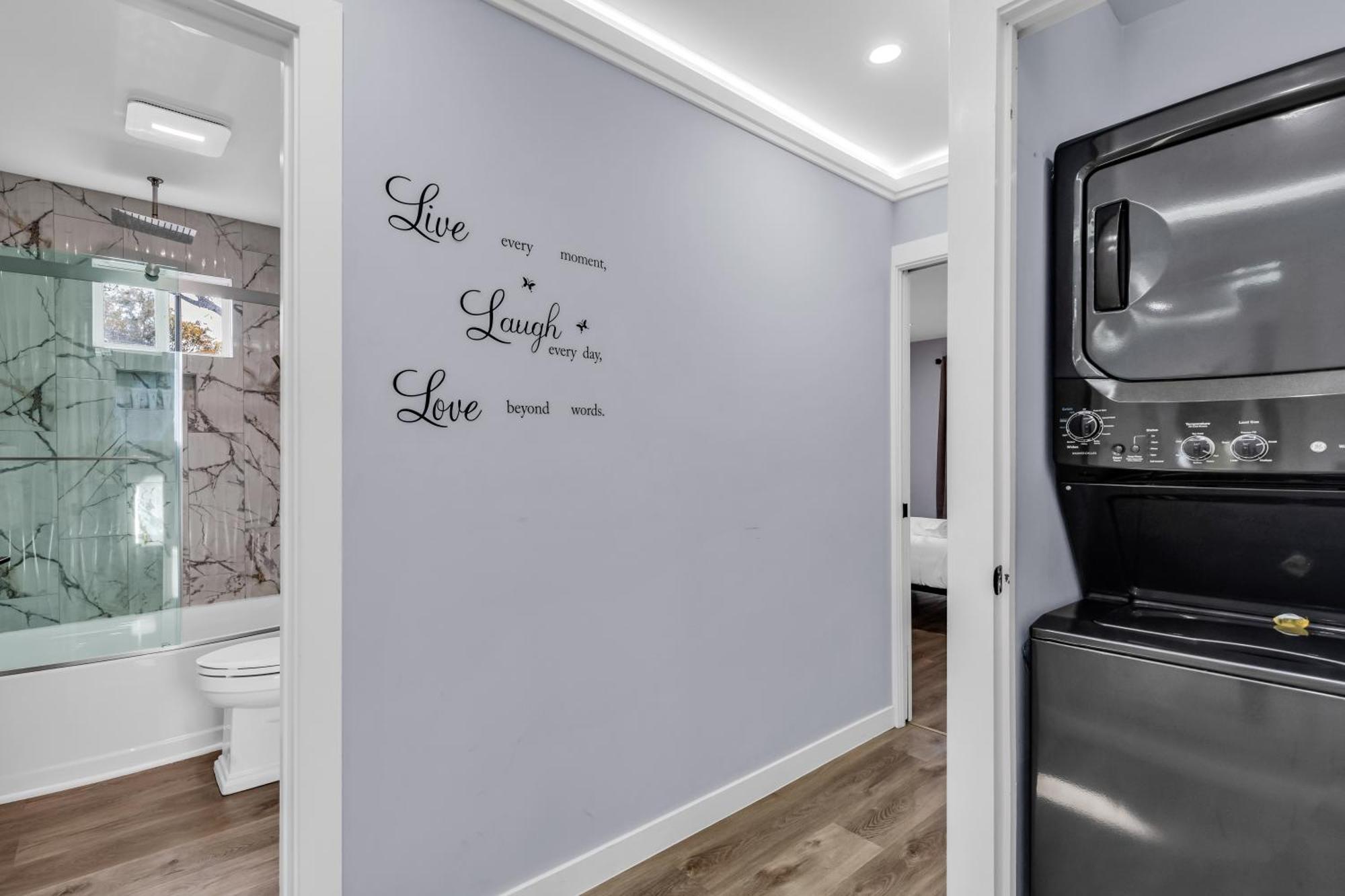 Luxury 3Br House In Charlotteヴィラ エクステリア 写真
